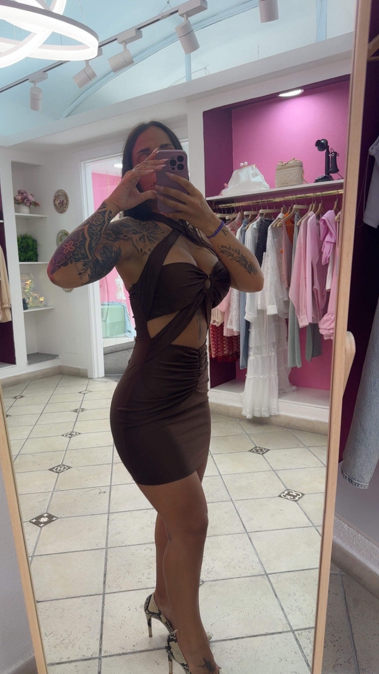 DRESS LOVELY