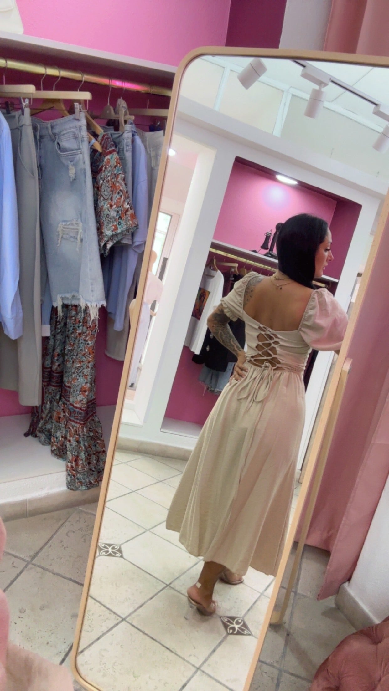 DRESS LOVELY